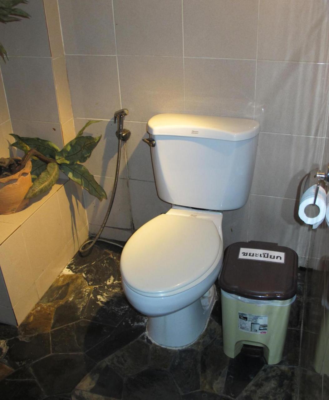 Bbb Inn Бангкок Номер фото